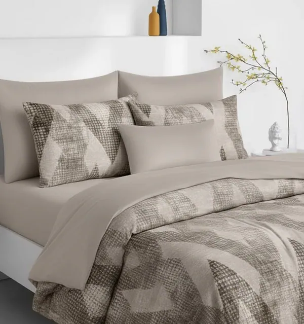 Luxury Soft Patterned Duvet Comforter Set –Elegant Design 🛏️-10