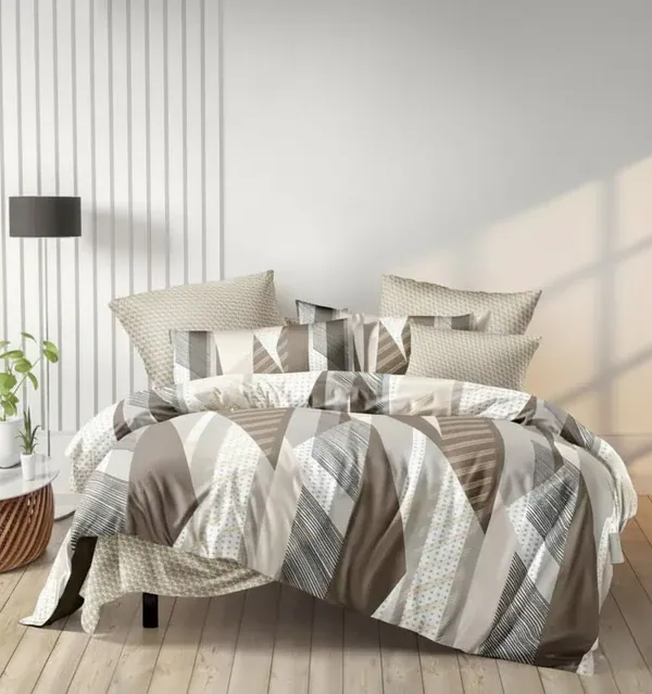 طقم لحاف فاخر وناعم بنقشات – تصميم أنيق 🛏️-26