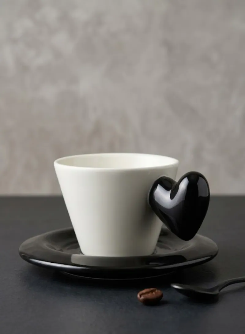 Heart Handle Ceramic Coffee Cup with Saucer – Elegant Modern Design